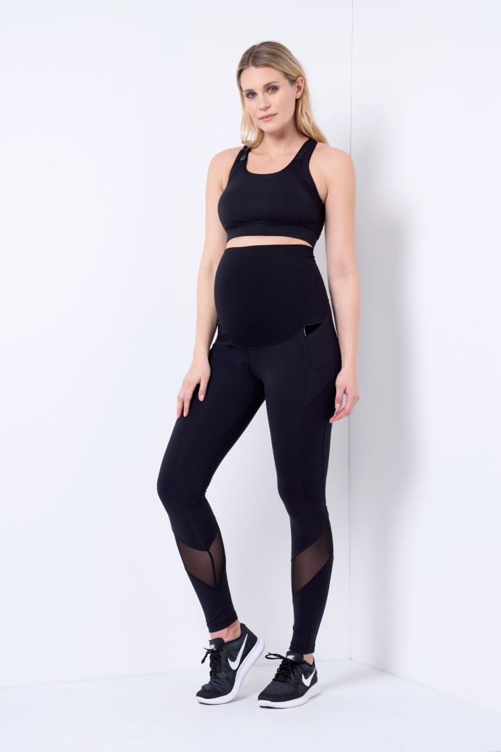Sporty maternity leggings with mesh inserts