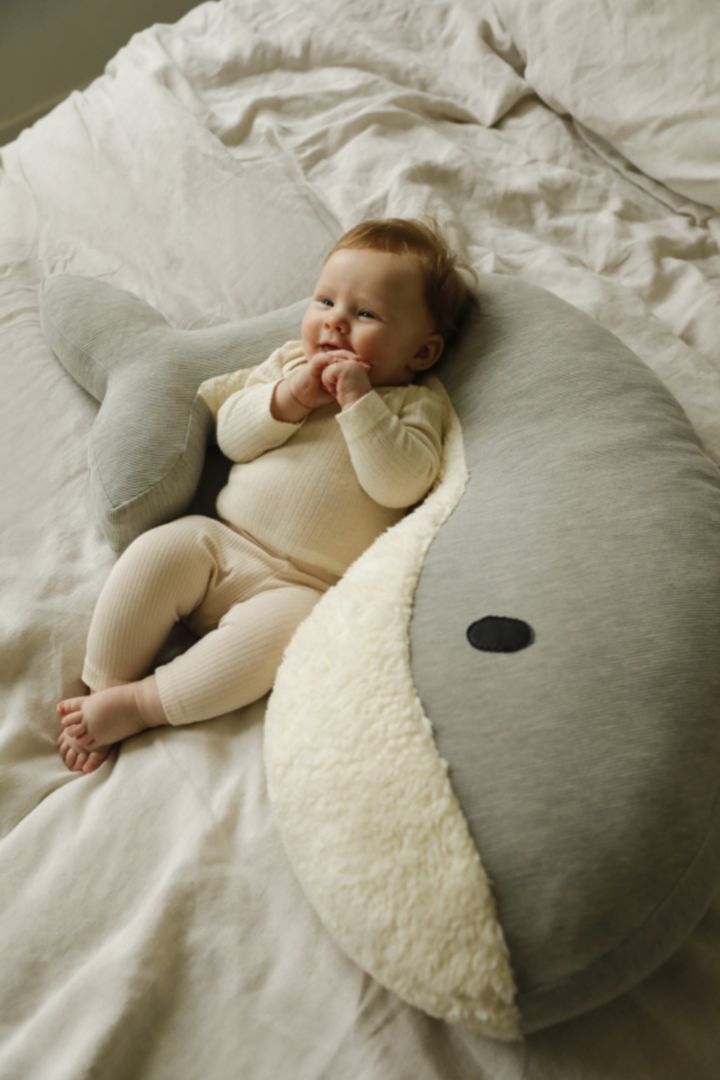 baby and nursing cushion whale design