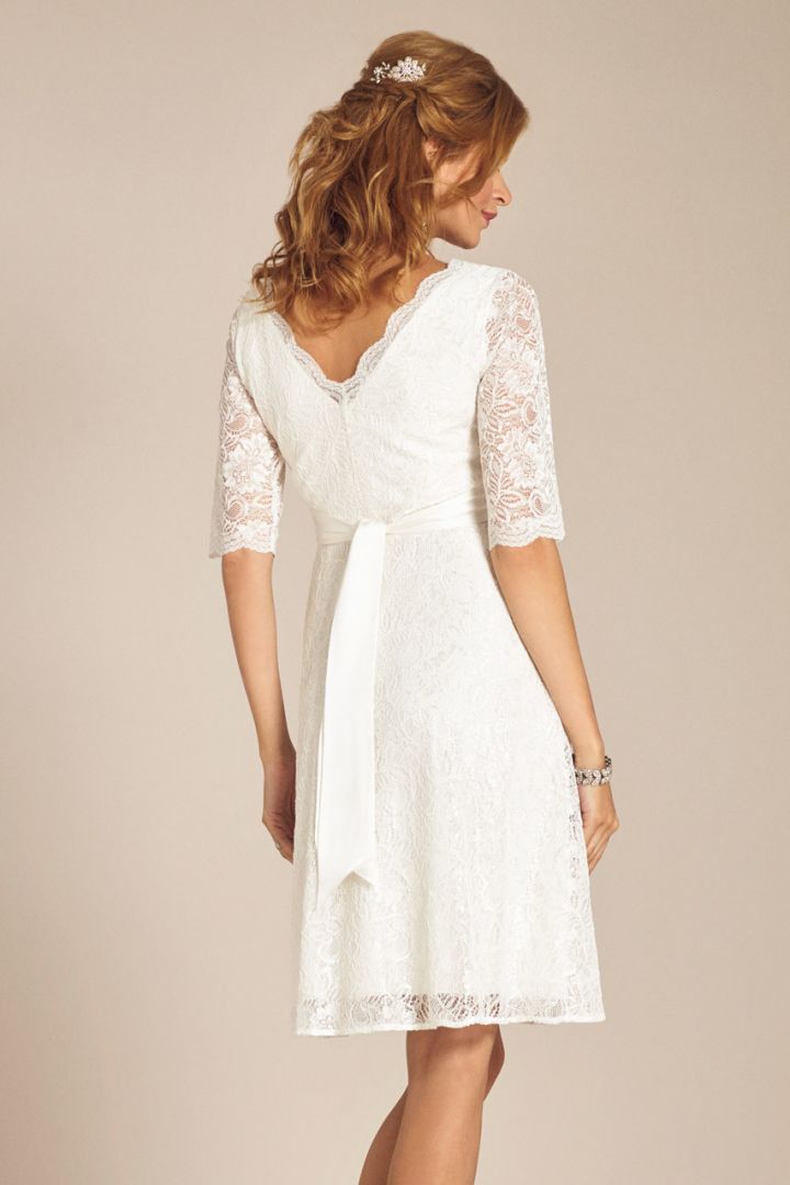 Maternity Weding Dress with scalloped Neckline