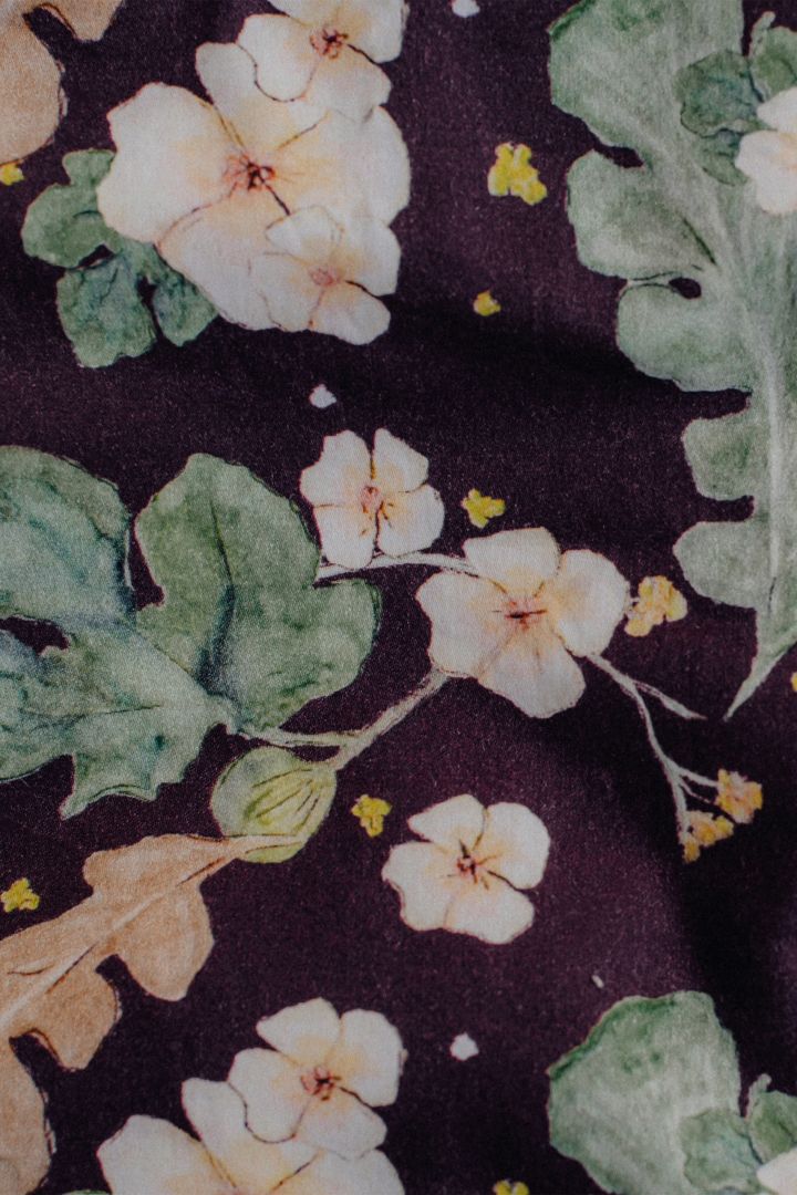 Maxi Umstands- und Stillkleid mit Blumen Print