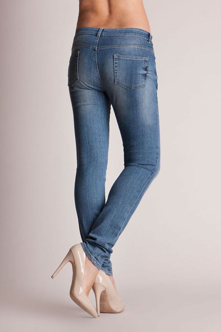 Faye Skinny Jeans