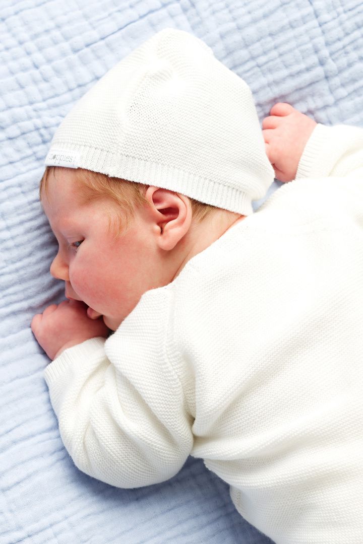 Organic Baby Knit Hat white
