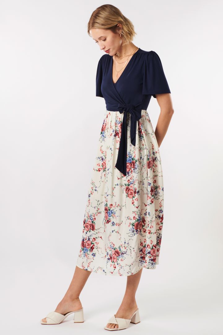 Midi Maternity and Nursing Dress in Wrap Look with Flower Print