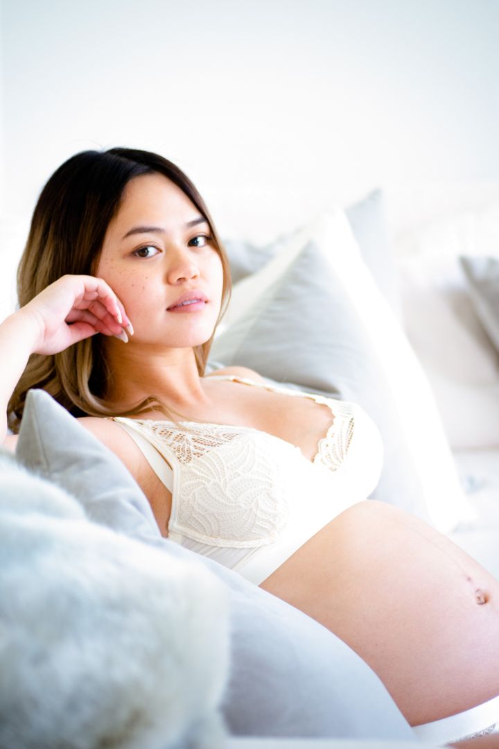 Lace Plunge Pregnancy and Nursing Bra, Ivory