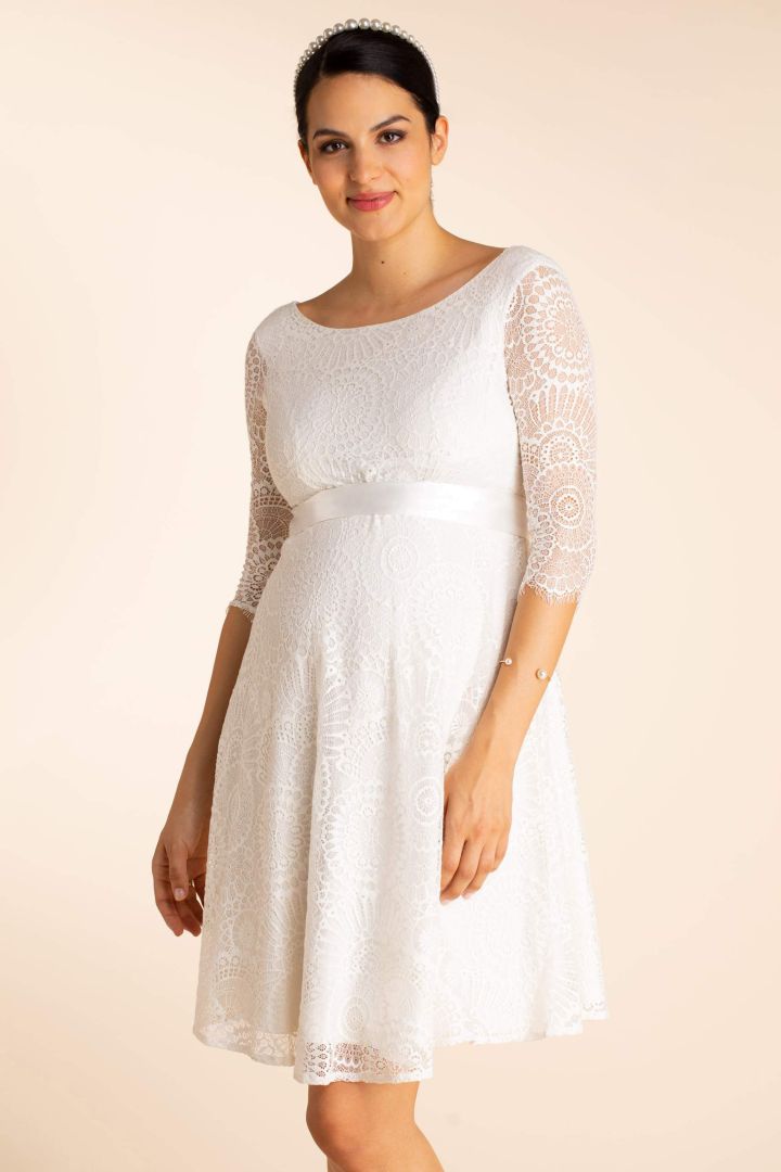 Plus Size A-Line Maternity Wedding Dress with Back Cut-Out