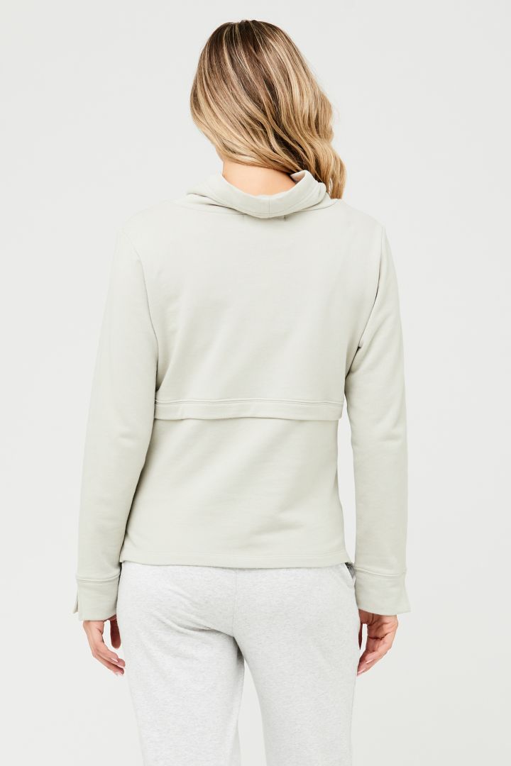 Cowl Neck Umstands- und Still-Sweater