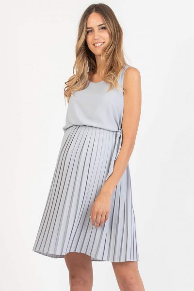 Maternity and Nursing Dress with Pleated Skirt blue