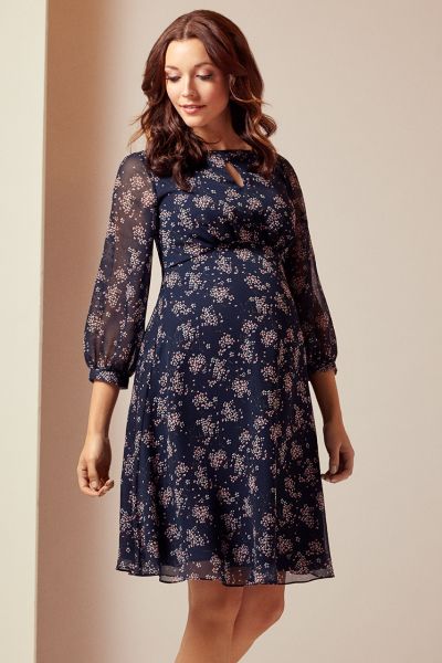 Maternity dress with transparent sleeves