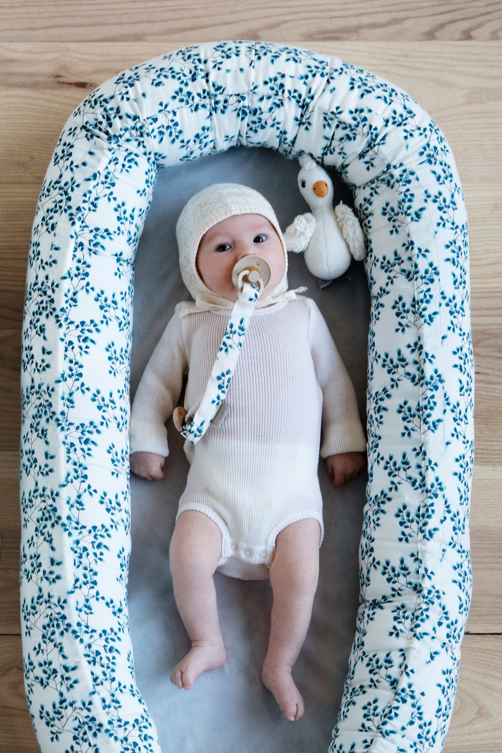 Neugeborene Idee zum Schlafen #2 Abnehmbarer Bezug mit super weicher Bio-Baumwolle Womdee Babyliege Bett für Neugeborene atmungsaktives Nest tragbare Wiegeneinlage 