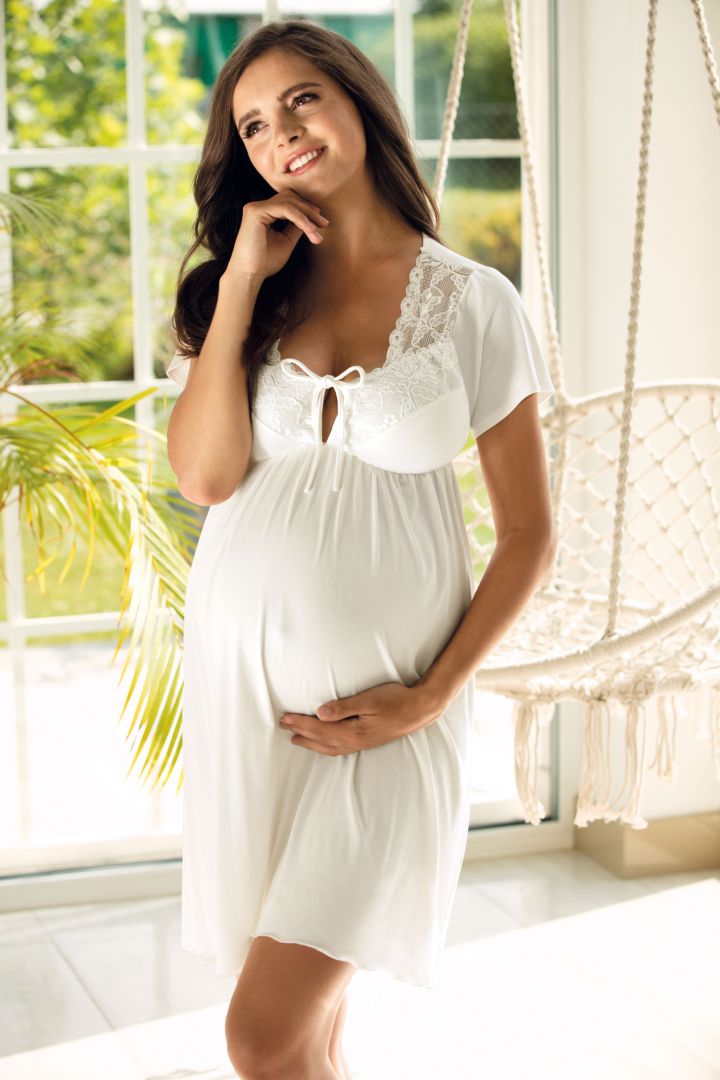 Maternity and Nursing Nightie with Lace ecru