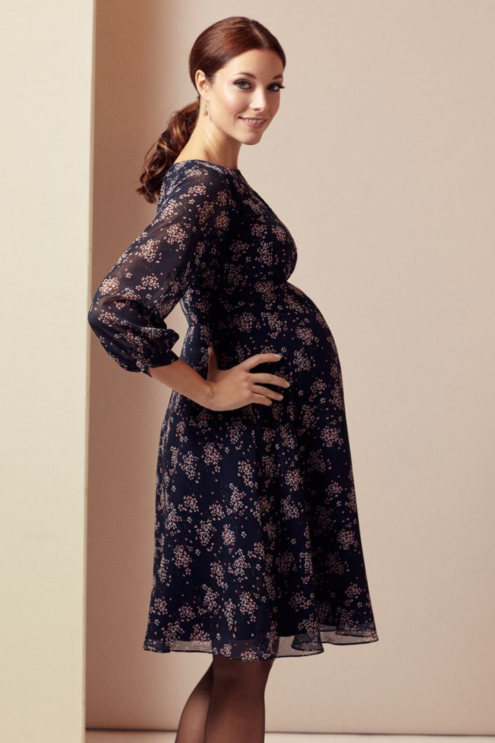 Maternity dress with transparent sleeves